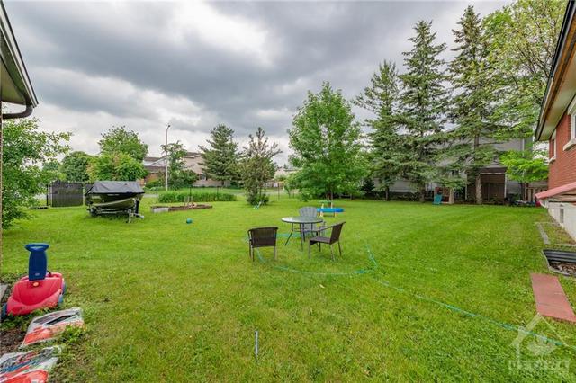 1935 Tenth Line Road, House detached with 4 bedrooms, 2 bathrooms and 6 parking in Ottawa ON | Image 29