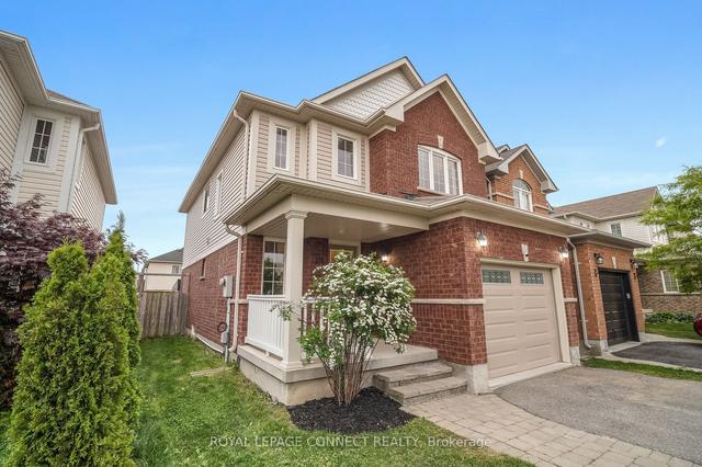 19 Courvier Cres, House detached with 3 bedrooms, 3 bathrooms and 3 parking in Clarington ON | Image 12