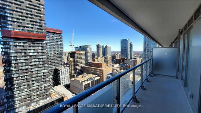 1610 - 2221 Yonge St, Condo with 1 bedrooms, 2 bathrooms and 0 parking in Toronto ON | Image 8