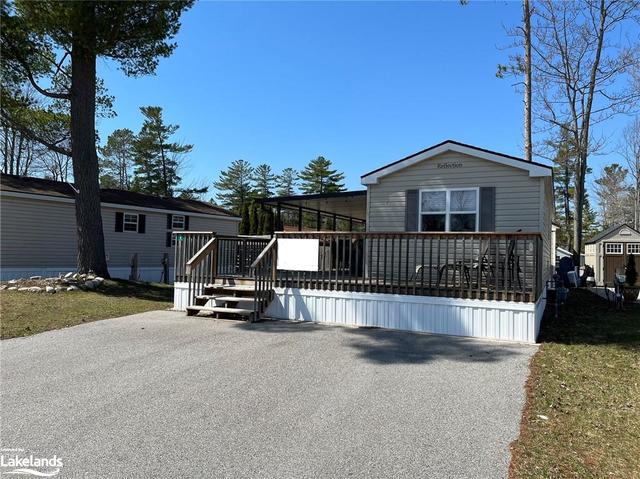 4 White Pines Trail, House detached with 2 bedrooms, 1 bathrooms and null parking in Wasaga Beach ON | Image 12