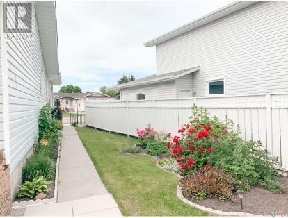 108 Morrison Drive, House detached with 4 bedrooms, 2 bathrooms and null parking in Yorkton SK | Image 27