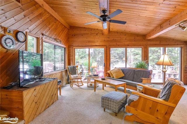 1104 Sunset Bay Road, House detached with 3 bedrooms, 1 bathrooms and 6 parking in Muskoka Lakes ON | Image 23