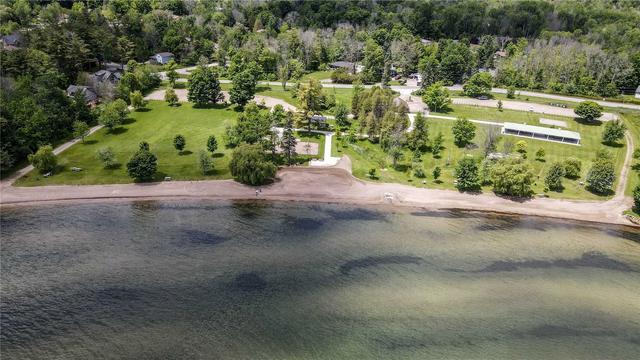 984 Lakeshore Rd E, House detached with 2 bedrooms, 1 bathrooms and 8 parking in Oro Medonte ON | Image 20