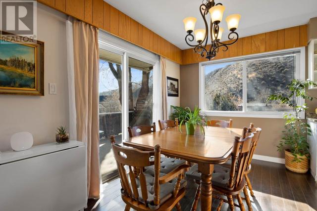 2793 Sunset Drive, House detached with 4 bedrooms, 3 bathrooms and null parking in Kamloops BC | Image 10