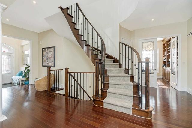 2374 Robmar Dr, House detached with 5 bedrooms, 5 bathrooms and 6 parking in Oakville ON | Image 11