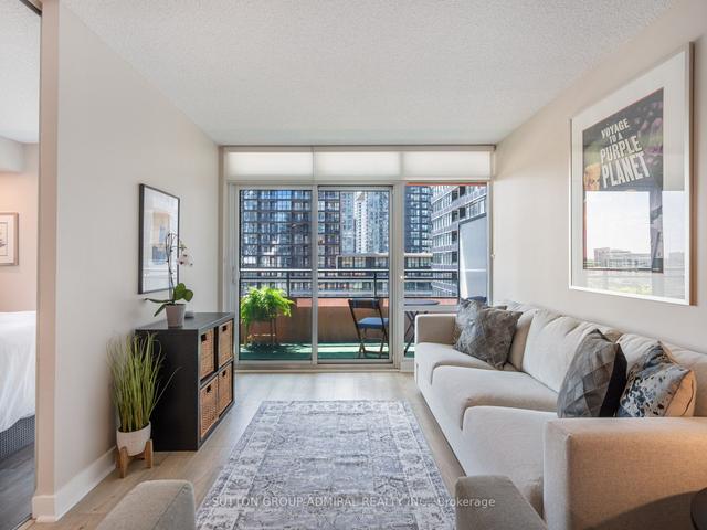 925 - 4k Spadina Ave, Condo with 2 bedrooms, 2 bathrooms and 1 parking in Toronto ON | Image 30