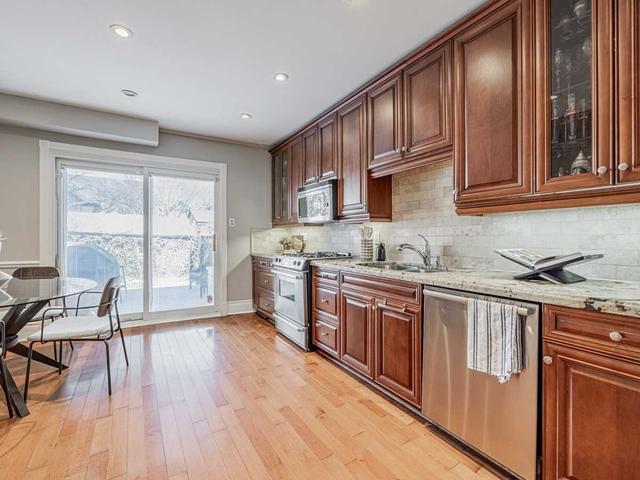 80 Aldwych Ave, House detached with 3 bedrooms, 3 bathrooms and 2 parking in Toronto ON | Image 5