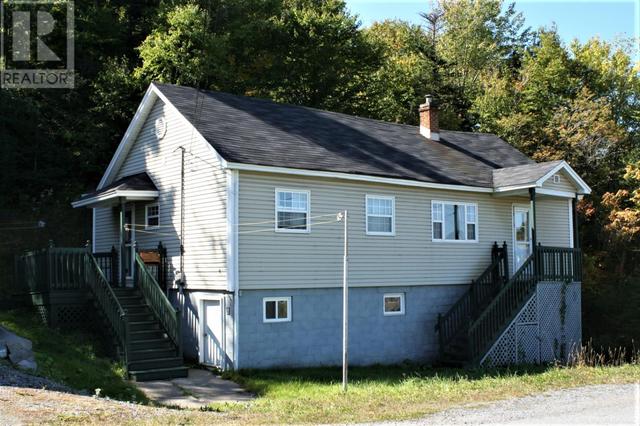 1 Rivervale Road, House detached with 3 bedrooms, 1 bathrooms and null parking in Corner Brook NL | Image 2