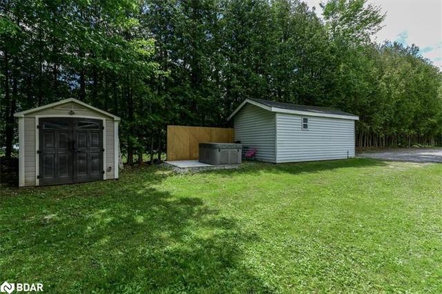 130 Crawford Road, House detached with 3 bedrooms, 1 bathrooms and 10 parking in Kawartha Lakes ON | Image 31