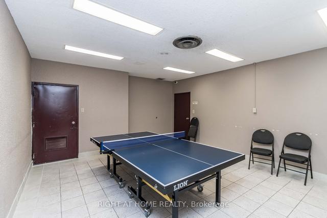 1411 - 177 Linus Rd, Condo with 2 bedrooms, 2 bathrooms and 1 parking in Toronto ON | Image 30