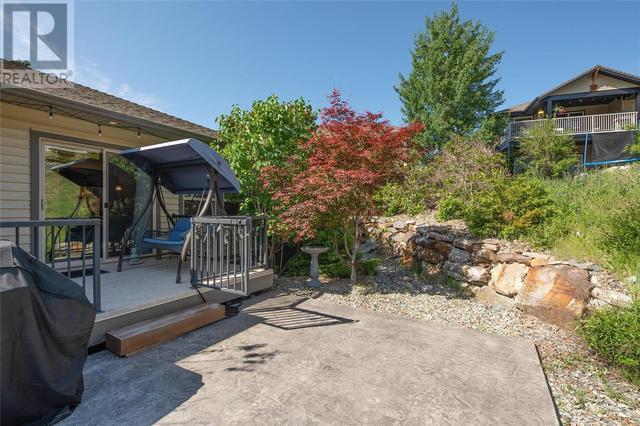 10 - 1342 Shaunna Road, House detached with 4 bedrooms, 3 bathrooms and 4 parking in Kelowna BC | Image 15
