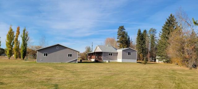 592062 Highway 32 Lot 14, House detached with 4 bedrooms, 2 bathrooms and 6 parking in Woodlands County AB | Image 1