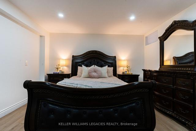 6 Romanelli Cres, House detached with 4 bedrooms, 4 bathrooms and 4 parking in Bradford West Gwillimbury ON | Image 32