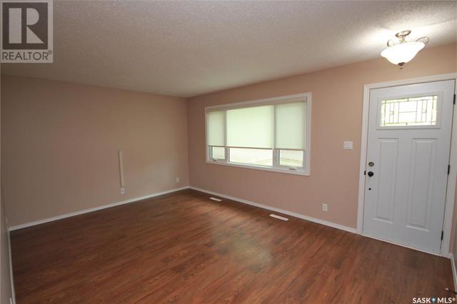 1731 St. Laurent Drive, House detached with 3 bedrooms, 1 bathrooms and null parking in North Battleford CY SK | Image 1