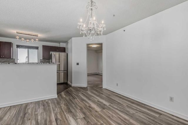 1432 - 8810 Royal Birch Boulevard, Condo with 2 bedrooms, 2 bathrooms and 1 parking in Calgary AB | Image 12