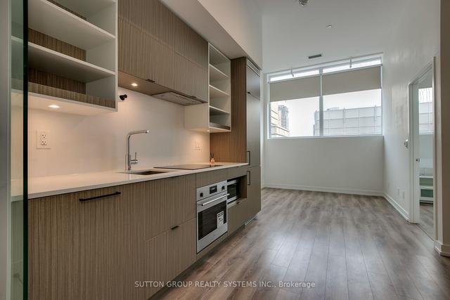 404 - 20 Edward St, Condo with 2 bedrooms, 1 bathrooms and 0 parking in Toronto ON | Image 4