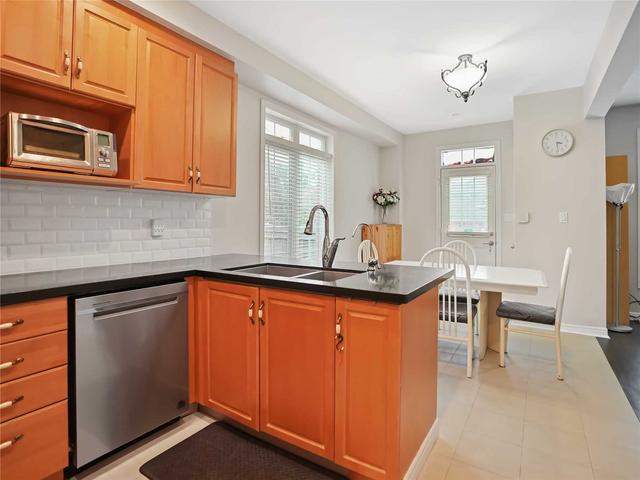 80 Irish Rose Dr, House attached with 3 bedrooms, 4 bathrooms and 3 parking in Markham ON | Image 7