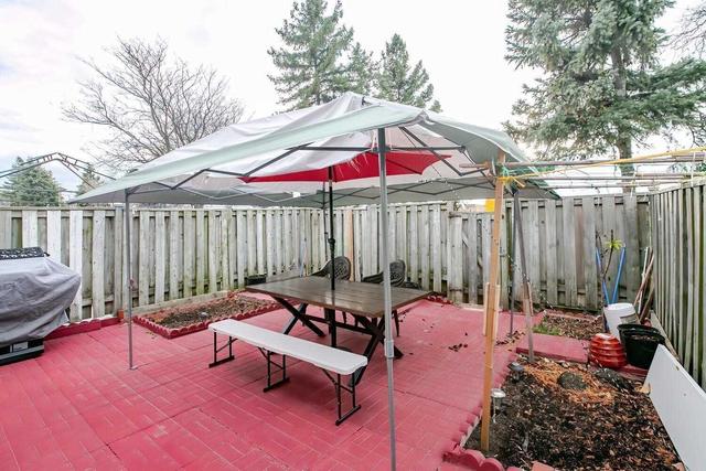 6 - 7450 Darcel Ave, House attached with 3 bedrooms, 2 bathrooms and 4 parking in Mississauga ON | Image 28