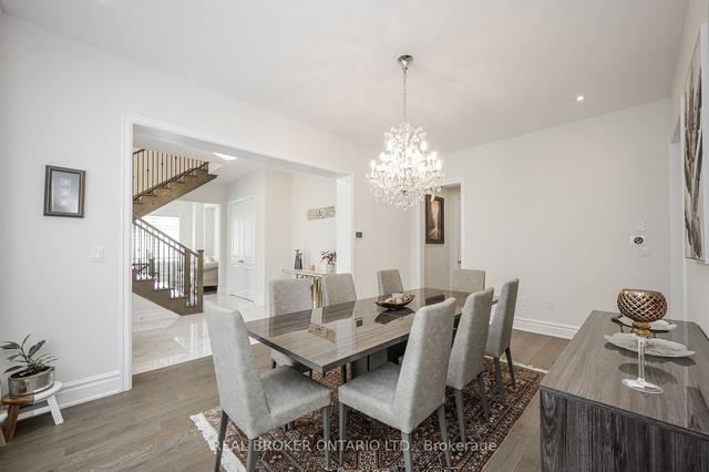 81 Boulton Tr, House detached with 4 bedrooms, 6 bathrooms and 4 parking in Oakville ON | Image 37