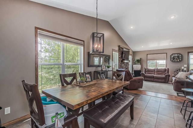 27540 Township Road 372, House detached with 5 bedrooms, 3 bathrooms and null parking in Red Deer County AB | Image 17