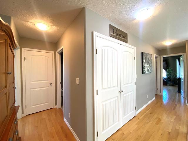 121 - 46139 Rr 205, House detached with 4 bedrooms, 3 bathrooms and null parking in Camrose County AB | Image 28