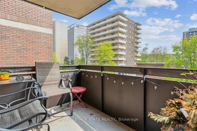 305 - 222 Jackson St W, Condo with 2 bedrooms, 1 bathrooms and 1 parking in Hamilton ON | Image 17