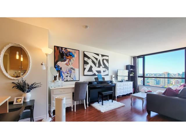 1910 - 928 Homer Street, Condo with 1 bedrooms, 1 bathrooms and 1 parking in Vancouver BC | Image 5