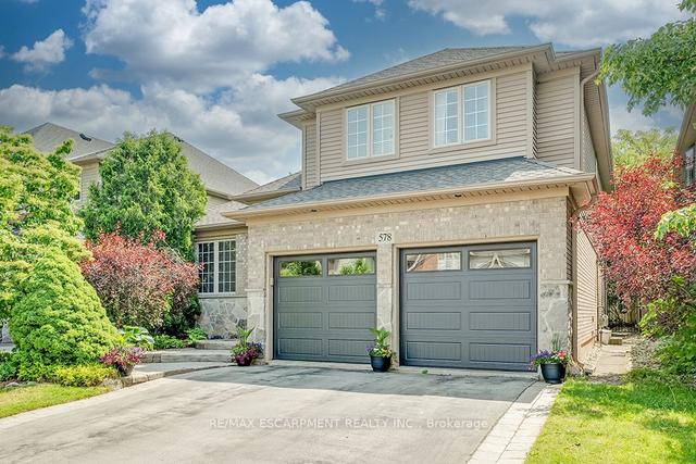 578 Sandcherry Dr, House detached with 4 bedrooms, 3 bathrooms and 4 parking in Burlington ON | Image 12