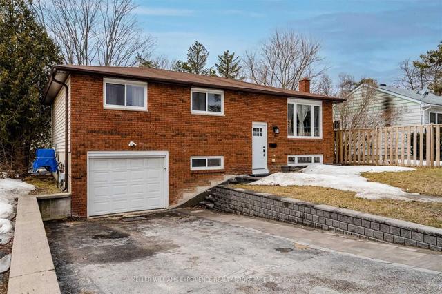 200 Ferndale Dr N, House detached with 3 bedrooms, 2 bathrooms and 3 parking in Barrie ON | Image 36
