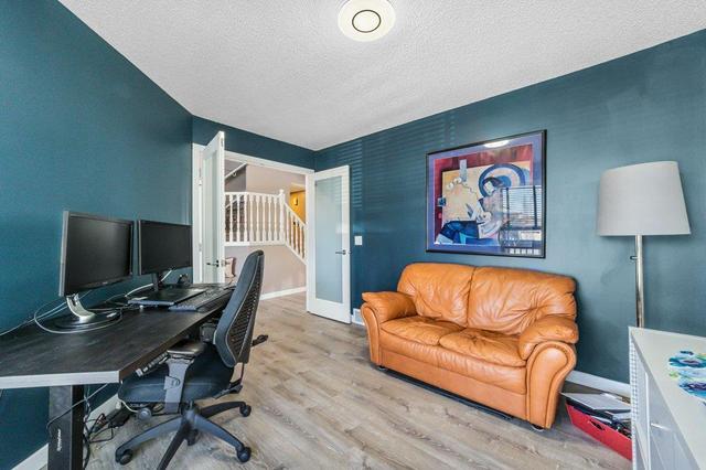 315 Chaparral Place Se, House detached with 3 bedrooms, 3 bathrooms and 4 parking in Calgary AB | Image 11