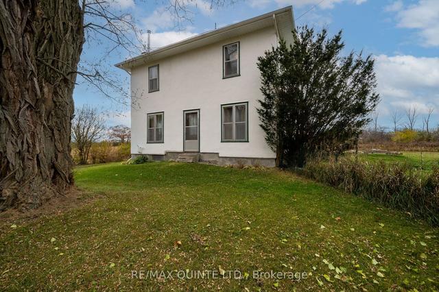 381 Partridge Hollow Rd, House detached with 4 bedrooms, 2 bathrooms and 10 parking in Prince Edward County ON | Image 12