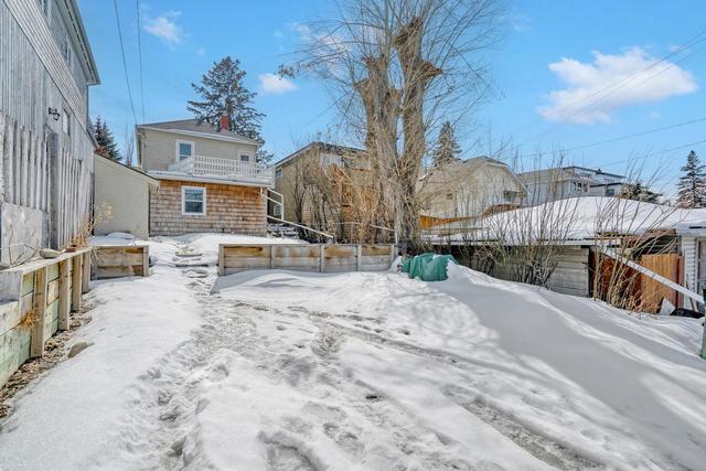 2220 27 Avenue Sw, House detached with 4 bedrooms, 2 bathrooms and 2 parking in Calgary AB | Image 44
