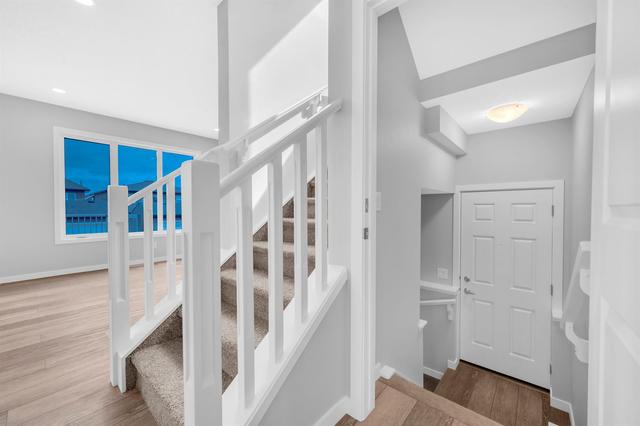 614 Creekstone Circle Sw, House detached with 7 bedrooms, 4 bathrooms and 4 parking in Calgary AB | Image 32