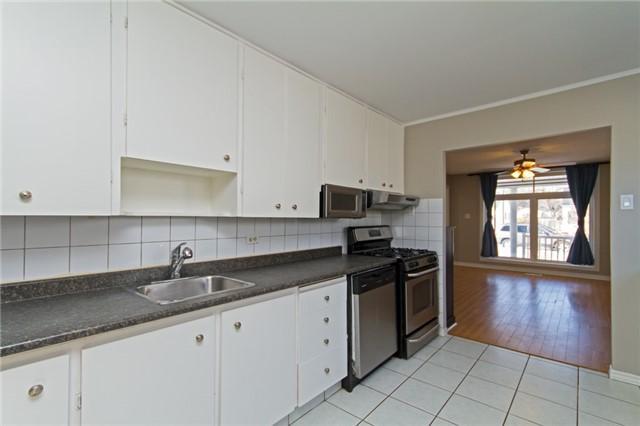 79 East 34th St, House detached with 3 bedrooms, 2 bathrooms and 3 parking in Hamilton ON | Image 9