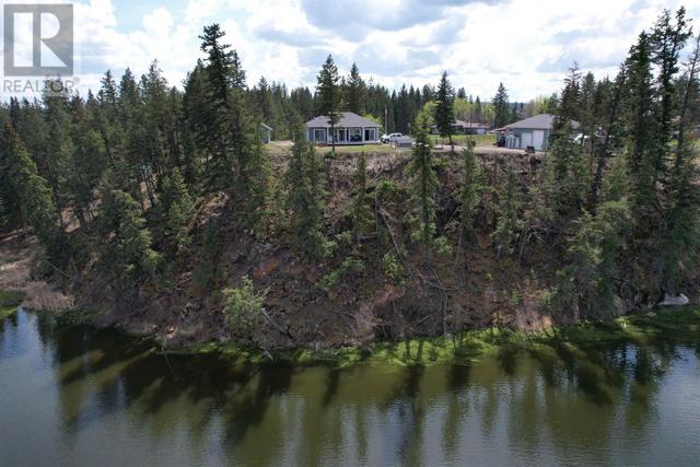 5431 Scuffi Road, House detached with 4 bedrooms, 3 bathrooms and null parking in Cariboo G BC | Image 3