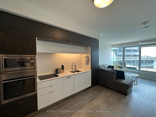 707 - 1 Edgewater Dr, Condo with 1 bedrooms, 2 bathrooms and 1 parking in Toronto ON | Image 10