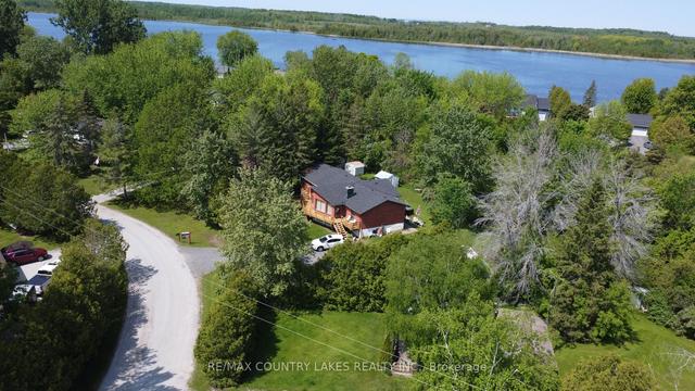 4 Macpherson Cres, House detached with 4 bedrooms, 2 bathrooms and 6 parking in Kawartha Lakes ON | Image 1