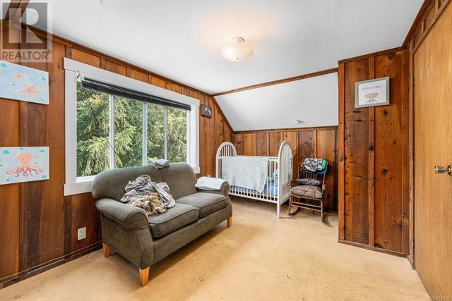 3326 Royston Rd, House detached with 5 bedrooms, 2 bathrooms and 10 parking in Comox Valley A BC | Image 15