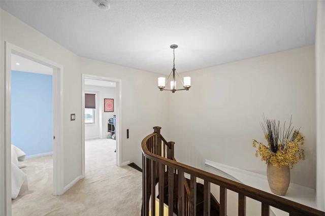 79 Portwine Dr, House attached with 3 bedrooms, 3 bathrooms and 2 parking in Toronto ON | Image 7