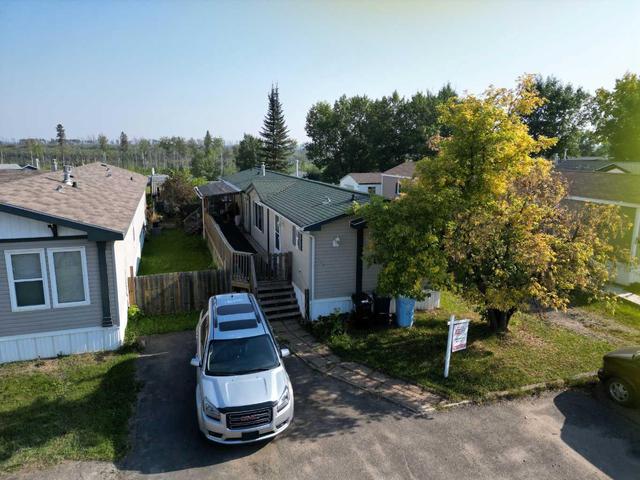 183 Grenoble Crescent, House detached with 3 bedrooms, 2 bathrooms and 3 parking in Wood Buffalo AB | Image 34