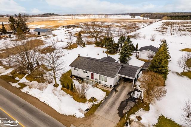 146 11 Concession Road E, House detached with 4 bedrooms, 1 bathrooms and null parking in Tiny ON | Image 1