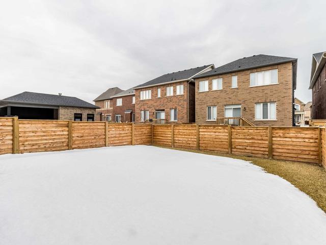 146 Alistair Cres, House detached with 4 bedrooms, 4 bathrooms and 6 parking in Vaughan ON | Image 35