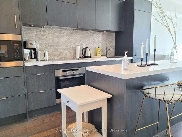 2210 - 21 Widmer St, Condo with 1 bedrooms, 1 bathrooms and 1 parking in Toronto ON | Image 14