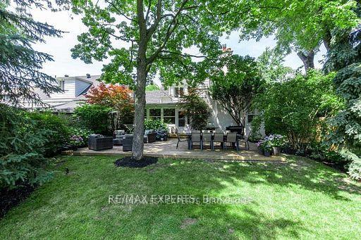 180 Burnhamthorpe Rd, House detached with 3 bedrooms, 2 bathrooms and 4 parking in Toronto ON | Image 22