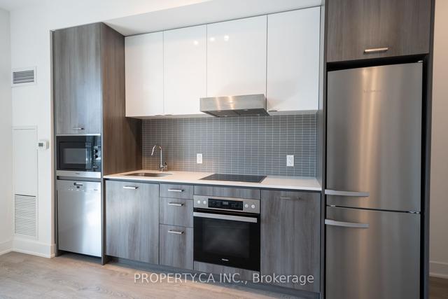 201 - 11 Lillian St, Condo with 1 bedrooms, 1 bathrooms and 0 parking in Toronto ON | Image 11