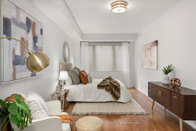 th17 - 117 Omni Dr, Townhouse with 3 bedrooms, 2 bathrooms and 2 parking in Toronto ON | Image 19