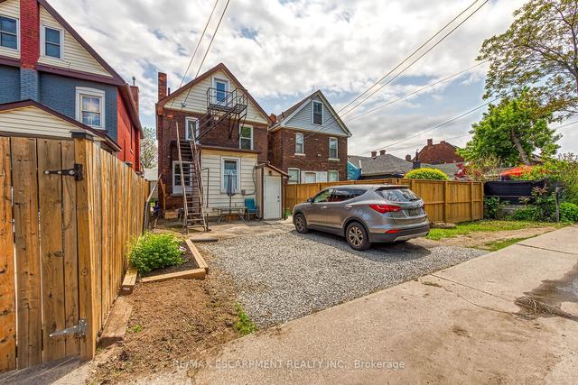 53 William St, House detached with 3 bedrooms, 3 bathrooms and 3 parking in Hamilton ON | Image 35