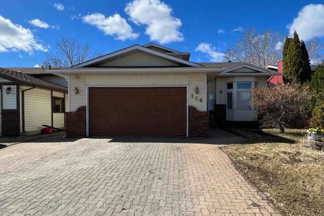 120 Ball Place, House detached with 4 bedrooms, 3 bathrooms and 4 parking in Wood Buffalo AB | Image 1