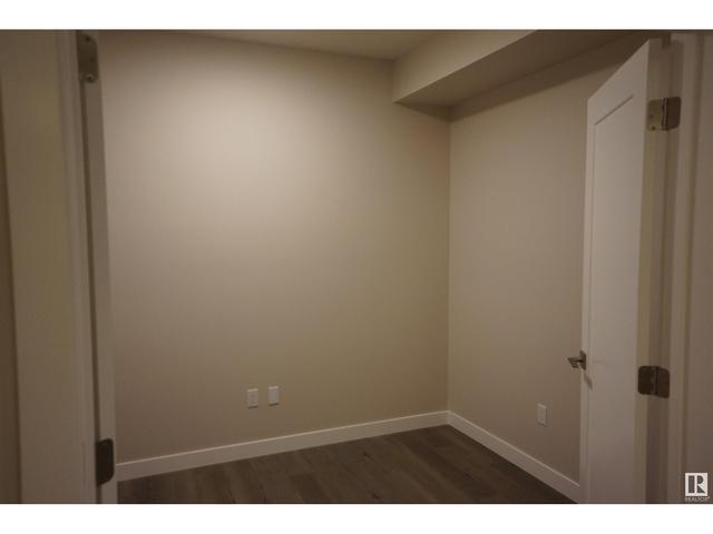 206 - 560 Griesbach Pr Nw, Condo with 2 bedrooms, 2 bathrooms and 1 parking in Edmonton AB | Image 7