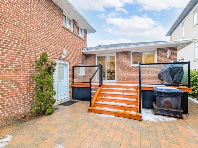21 Chavender Pl, House detached with 4 bedrooms, 3 bathrooms and 6 parking in Vaughan ON | Image 27